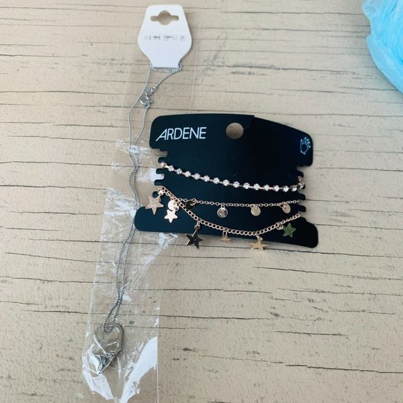 Kids Jewelery & Necklace - Picture 5 of 6